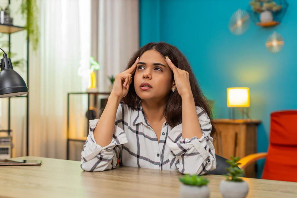 thought suppression backfire effect — why fighting thoughts often makes them worse